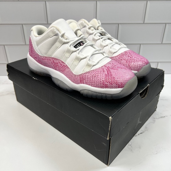 Nike Retro Air Jordan 11s 11 Low Pink Snakeskin - Picture 1 of 6